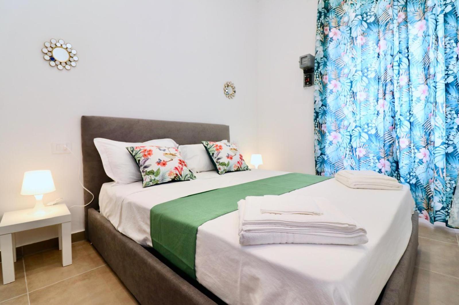 Fly Zone Naples Bed and Breakfast Exteriör bild